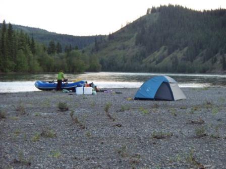 800 Miles on my 14' Saturn Raft on Yukon River