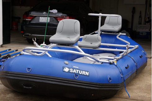 Saturn Raft with NRS Fishing Frame